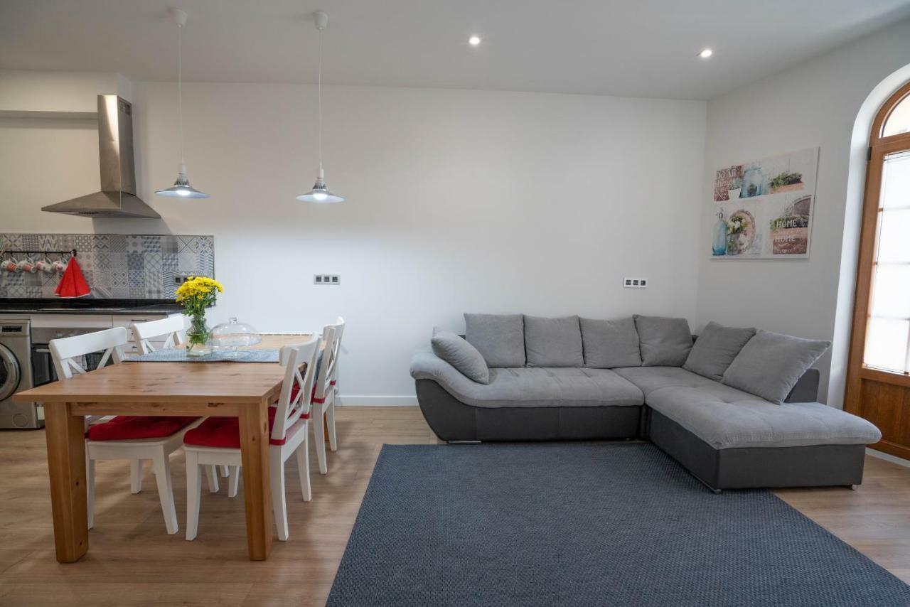 La Casa De Loli Apartment Luarca Luaran gambar